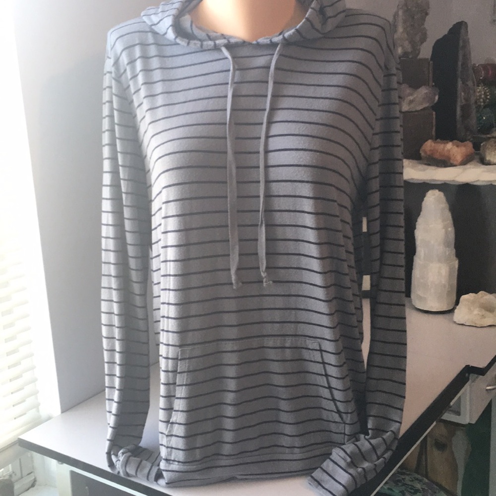 Express one eleven long sleeve hoodie XS